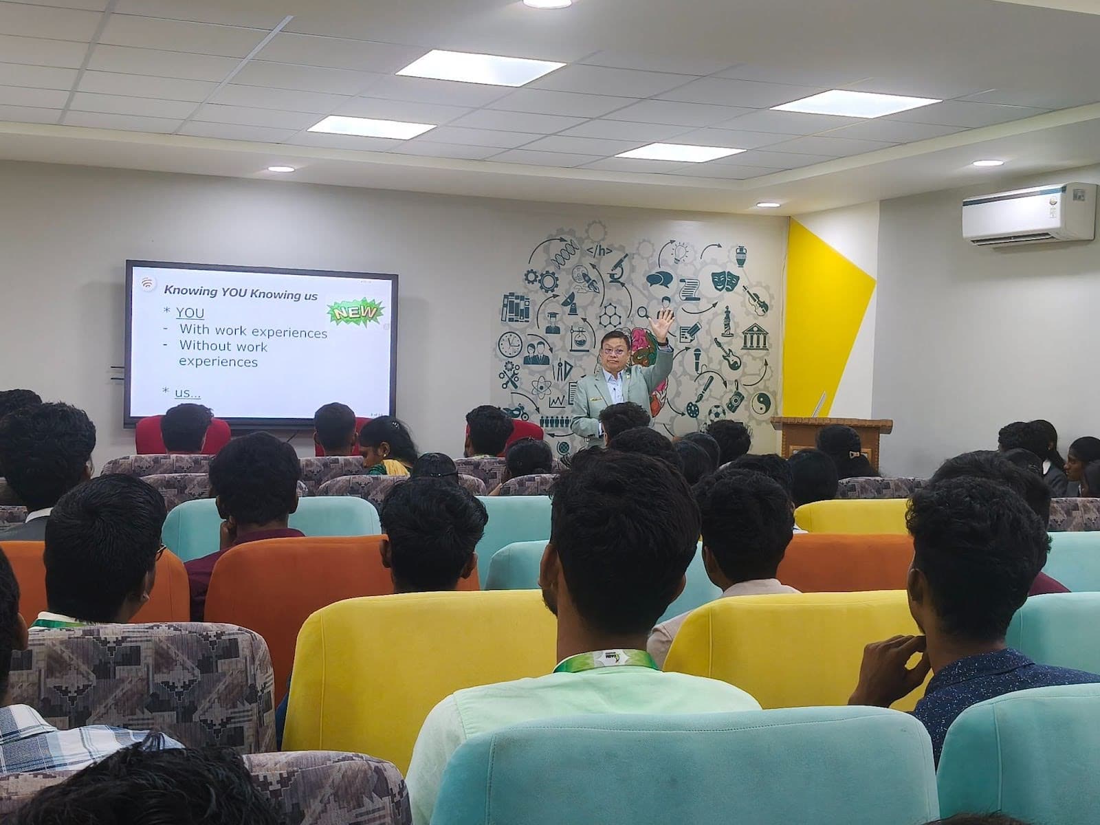 Mr. Tan Soo Cheng Tommy